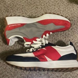 New Balance 327